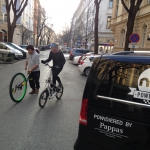 viele lustige fahrzeuge in graz